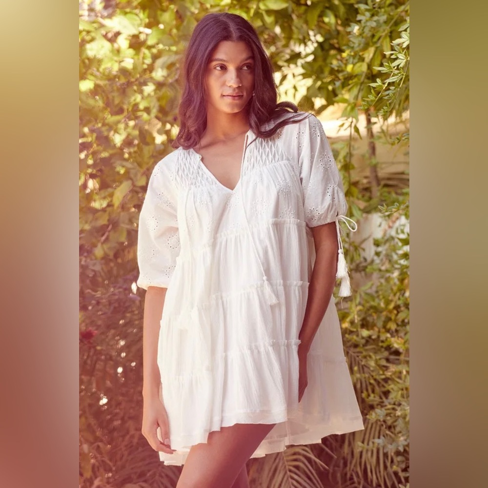 Lulus white dress